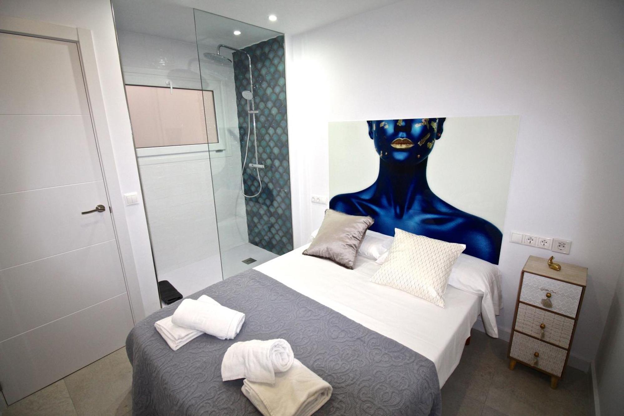 Apartamento Grande Y Luminoso En El Centro De Alicante Exterior foto